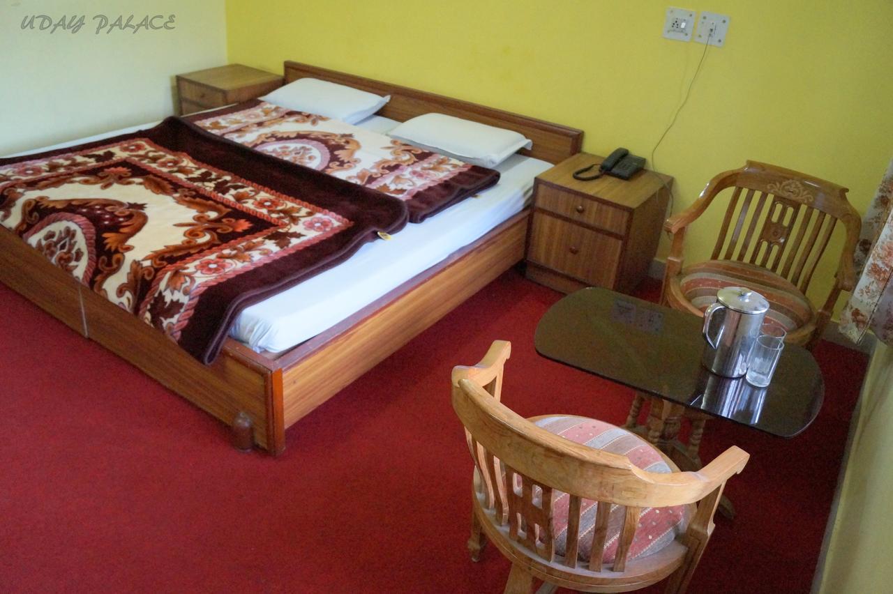 Hotel Uday Palace Pipalkoti Zewnętrze zdjęcie