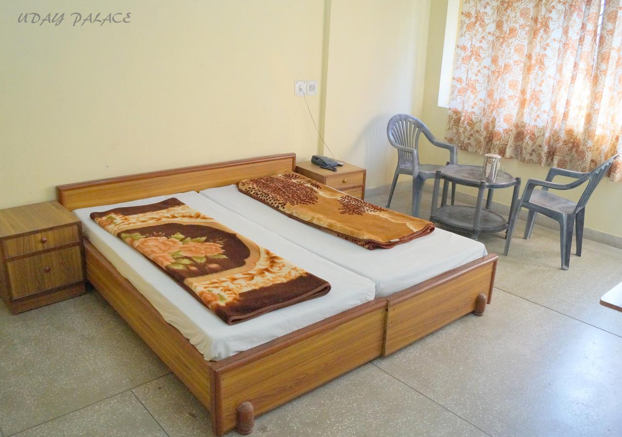Hotel Uday Palace Pipalkoti Zewnętrze zdjęcie